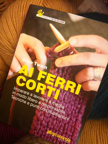 Il libro in KnitHouse.