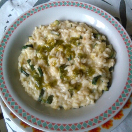 Risotto zucchine e pesto