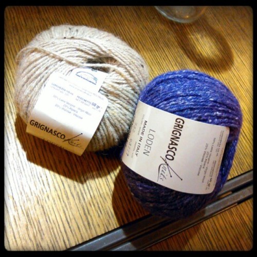 Loden di Grignasco. Il blu è in realtà un viola