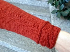 Un dettaglio della manica del cardigan