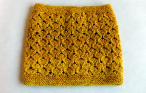 Il collo Salt Peanuts è stato lavorato con due matassine di A Chic Blend di Lanivendole Handspuns