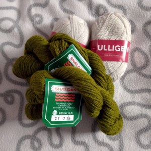 Gomitoli grigi e matasse verdi